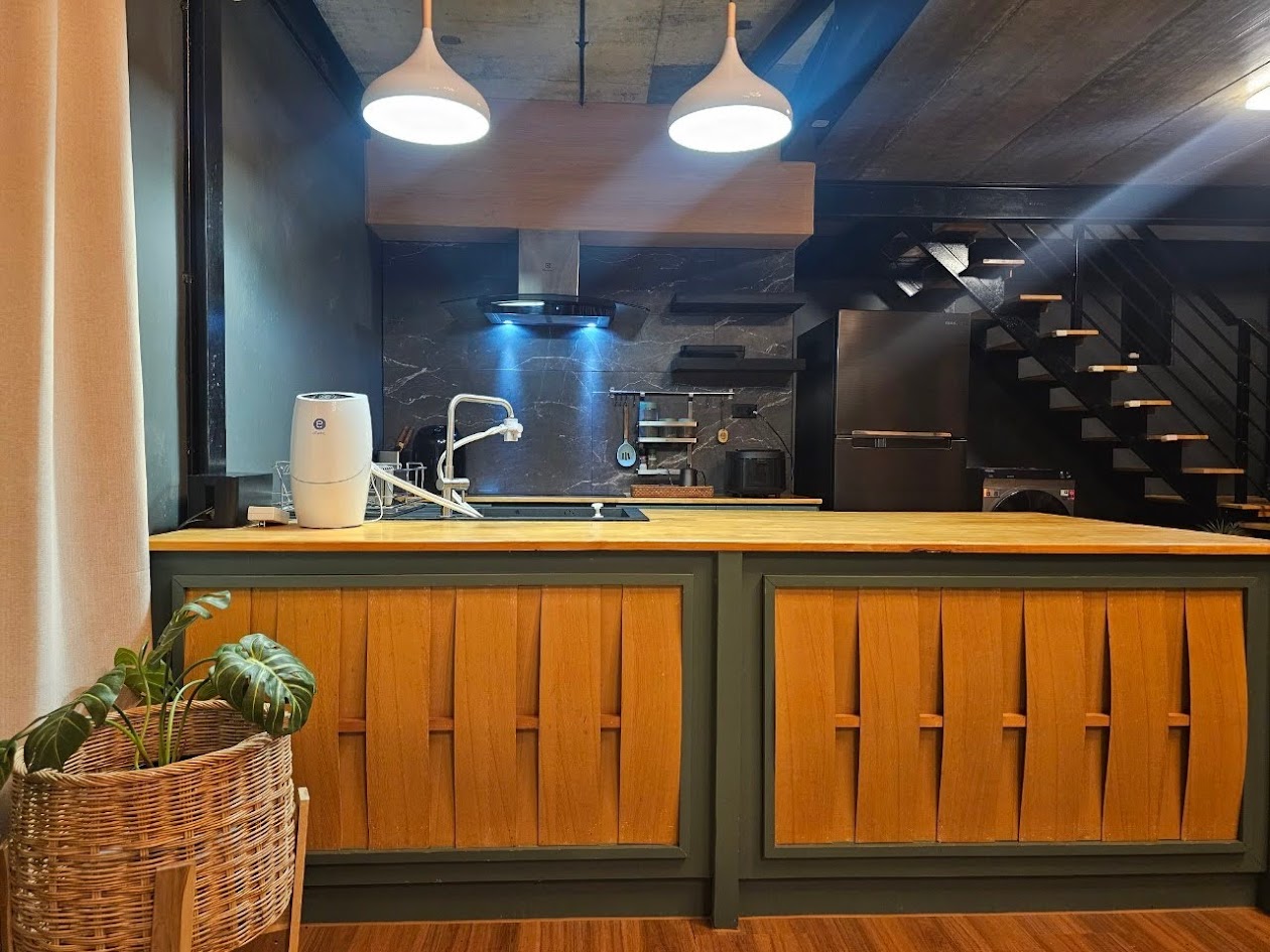 LINE_ALBUM_Take Time Villa_230530_71